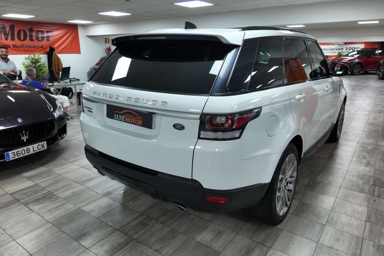 Land-Rover Range Rover Sport