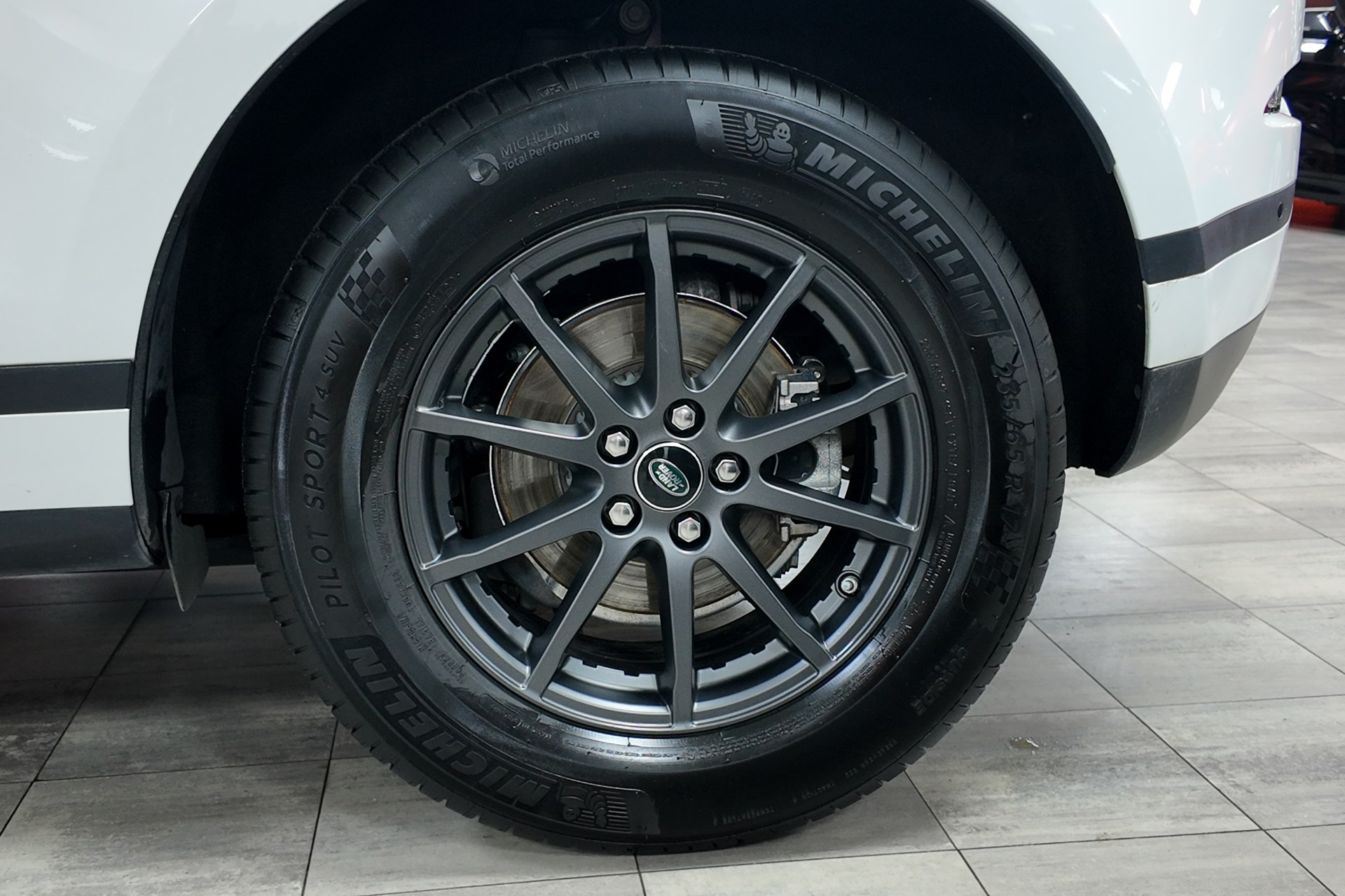 Land-Rover Range Rover Evoque