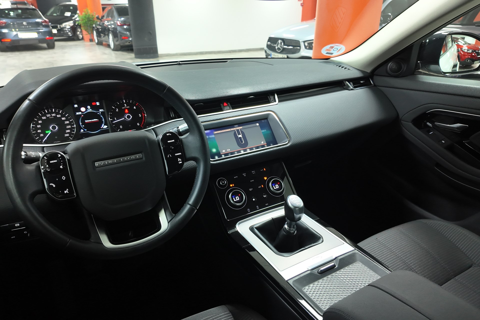 Land-Rover Range Rover Evoque