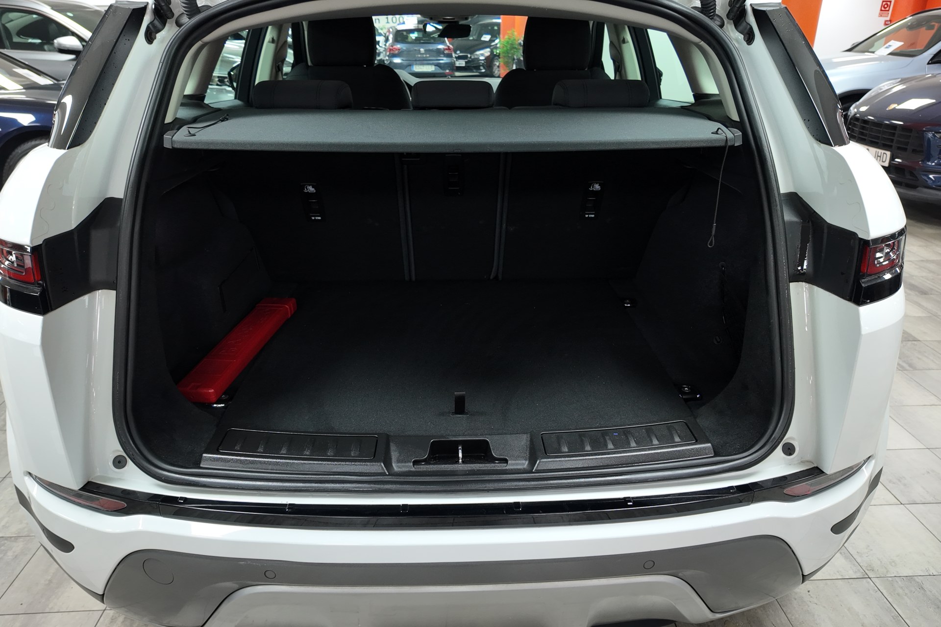 Land-Rover Range Rover Evoque