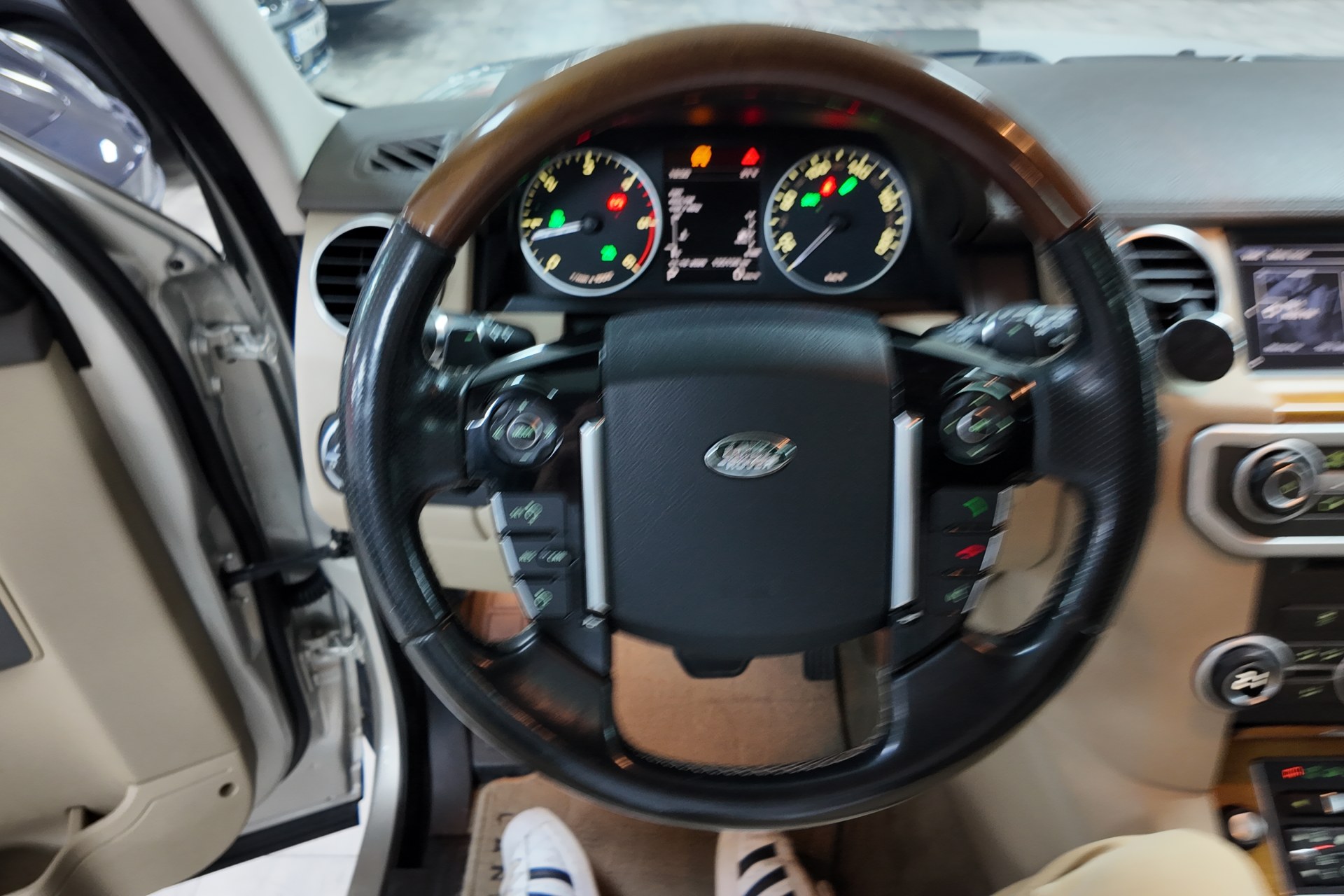 Land-Rover Discovery