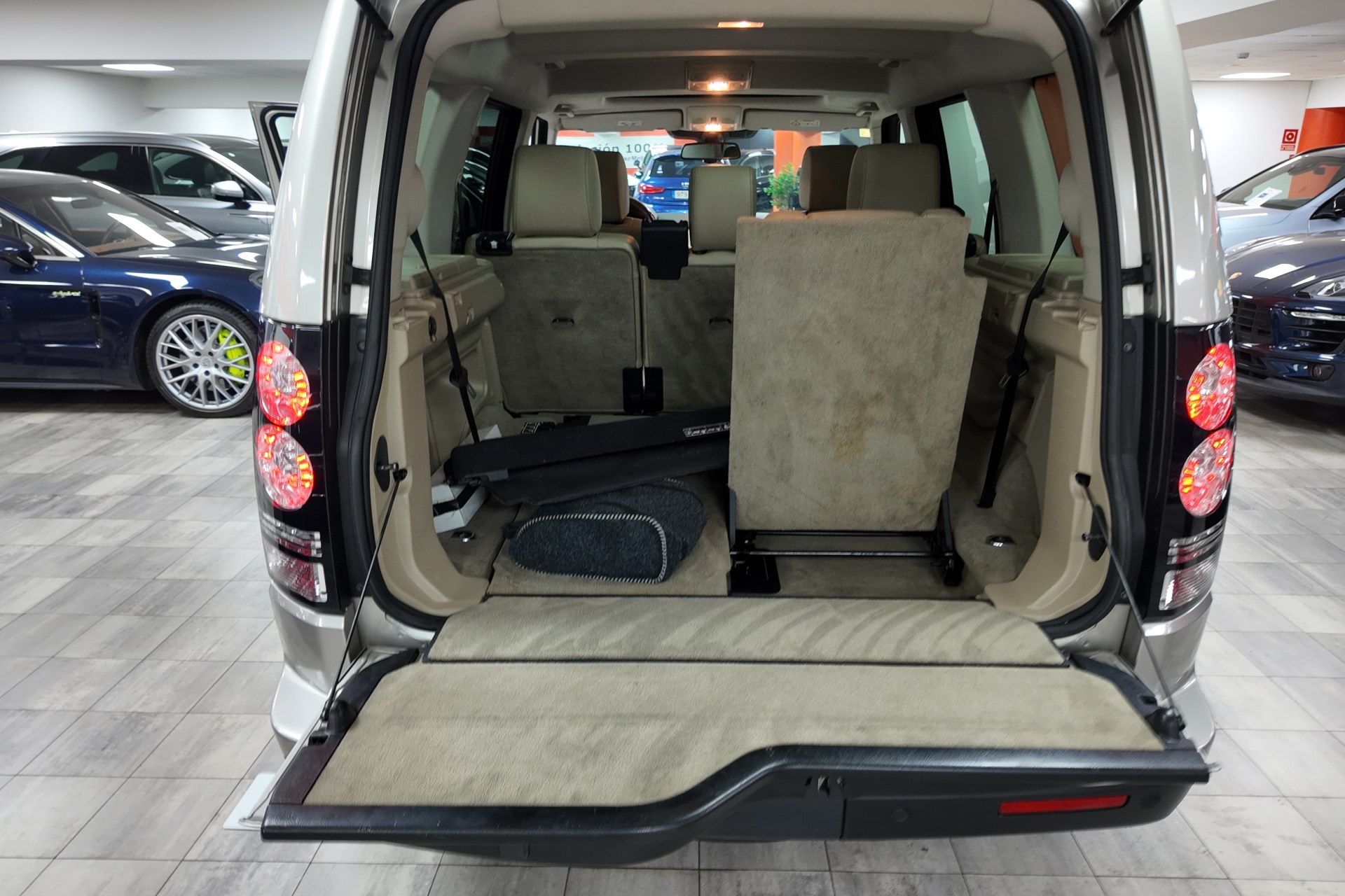 Land-Rover Discovery