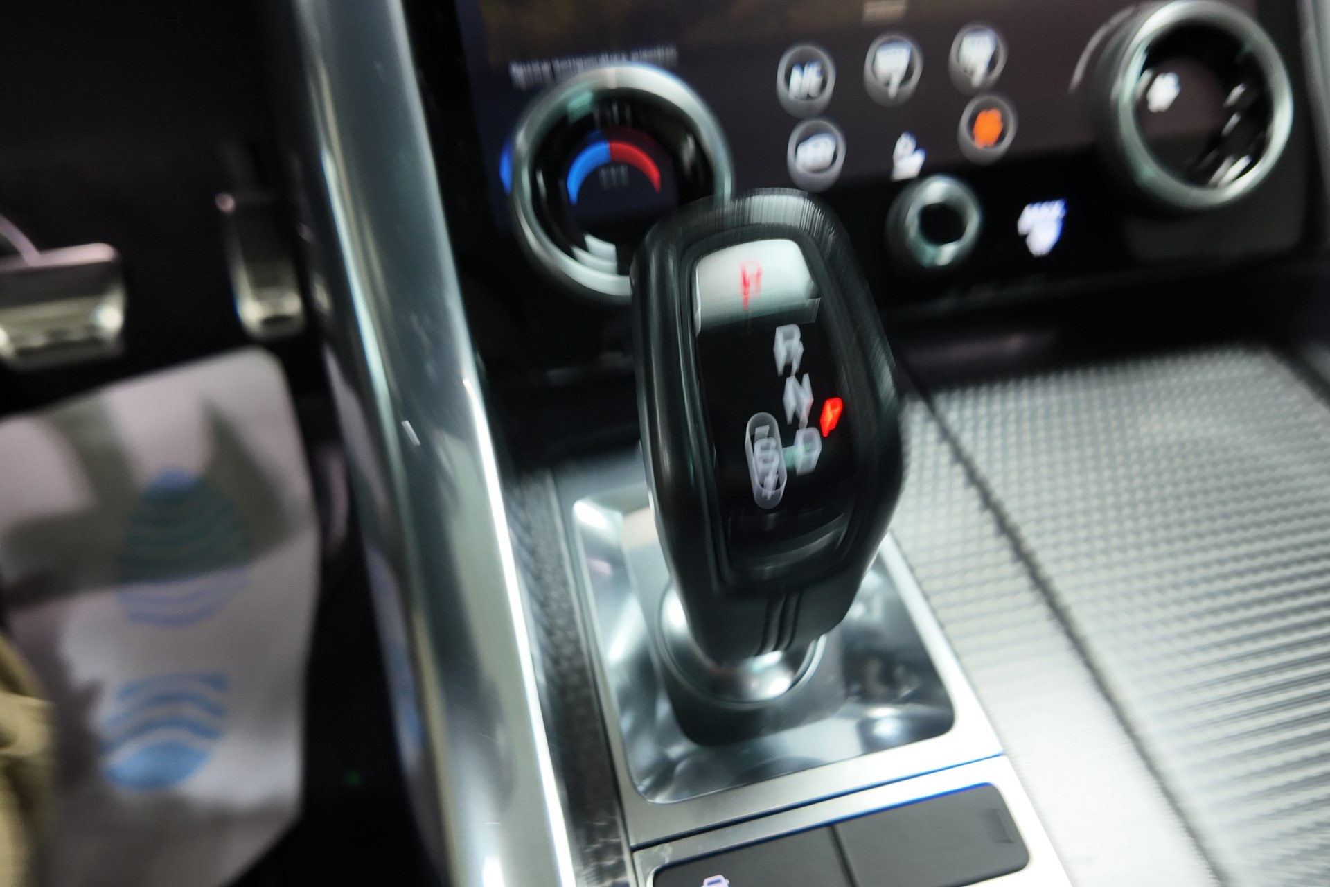 Land-Rover Range Rover Sport